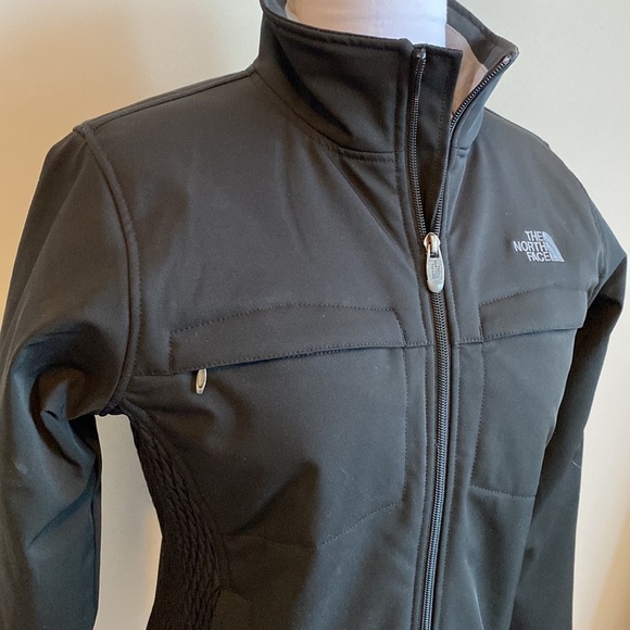 The North Face Moxie Jacket Black - Picture 8 of 12